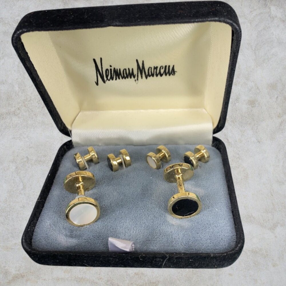NEIMAN MARCUS -- Cuff Links & Tuxedo Studs, Gold … - image 3